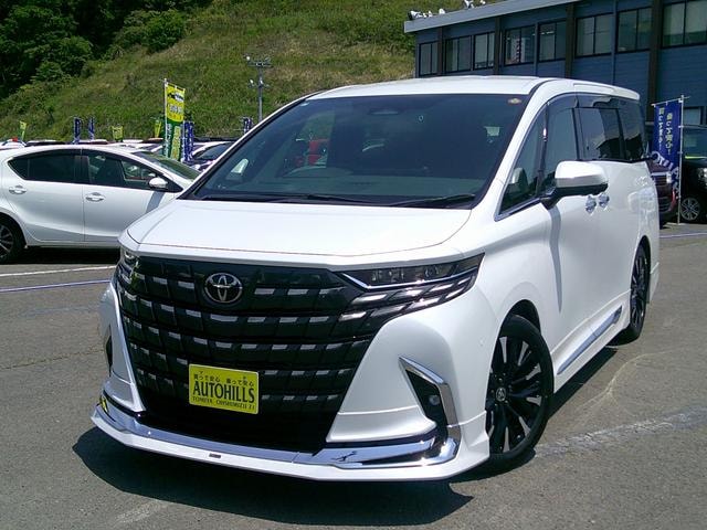 Toyota ALPHARD HYBRID 2023 — фото автомобиля