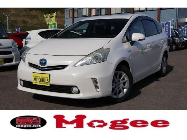 Toyota PRIUS ALPHA 2013 — фото автомобиля 1