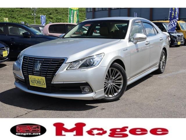 Toyota CROWN HYBRID 2013 — фото автомобиля