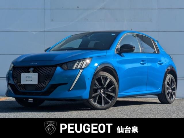 Peugeot 208 2022 — фото автомобиля