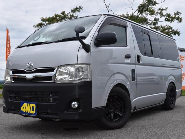 Toyota HIACE VAN 2013 — фото автомобиля 1