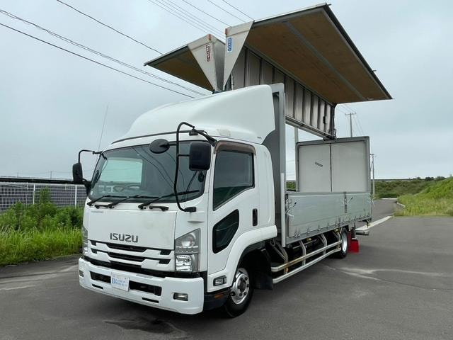 Isuzu FORWARD 2017 — фото автомобиля 1