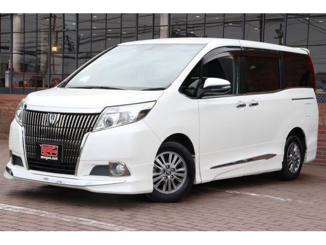 Toyota ESQUIRE 2015 — фото автомобиля 1
