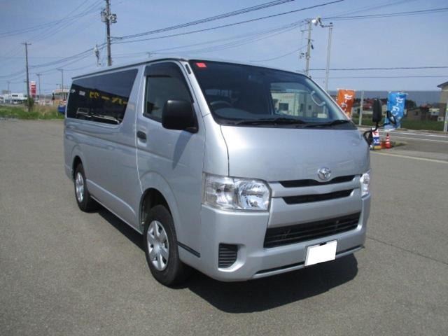 Toyota REGIUS ACE VAN 2017 — фото автомобиля 1