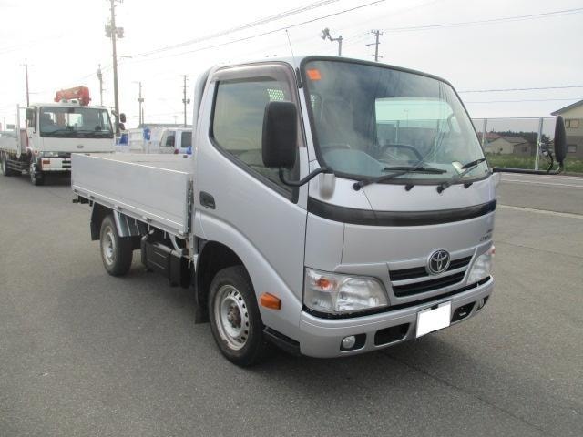 Toyota DYNA TRUCK 2016 — фото автомобиля