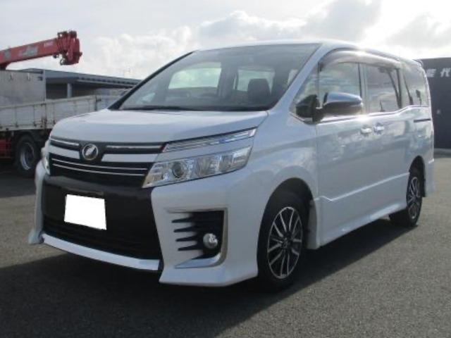 Toyota VOXY 2015 — фото автомобиля 1