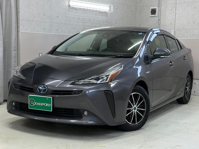 Toyota PRIUS 2019 — фото автомобиля 1