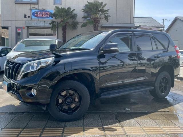 Toyota LAND CRUISER PRADO 2016 — фото автомобиля