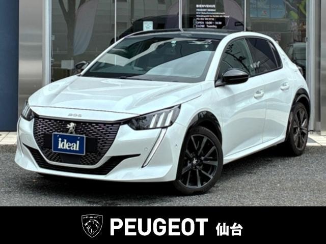 Peugeot 208 2021 — фото автомобиля 1