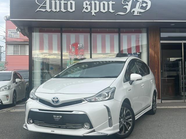 Toyota PRIUS ALPHA 2015 — фото автомобиля 1