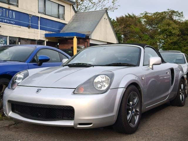 Toyota MR-S 1999 — фото автомобиля 1