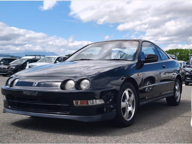 Honda INTEGRA 1993 — фото автомобиля 1