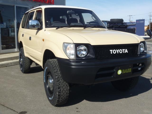 Toyota LAND CRUISER PRADO 1997 — фото автомобиля