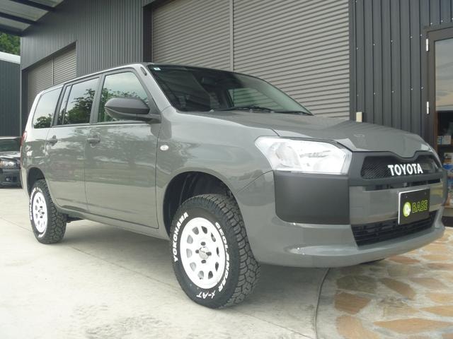 Toyota PROBOX 2025 — фото автомобиля