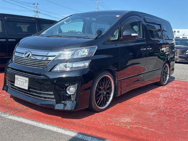 Toyota VELLFIRE 2013 — фото автомобиля 1