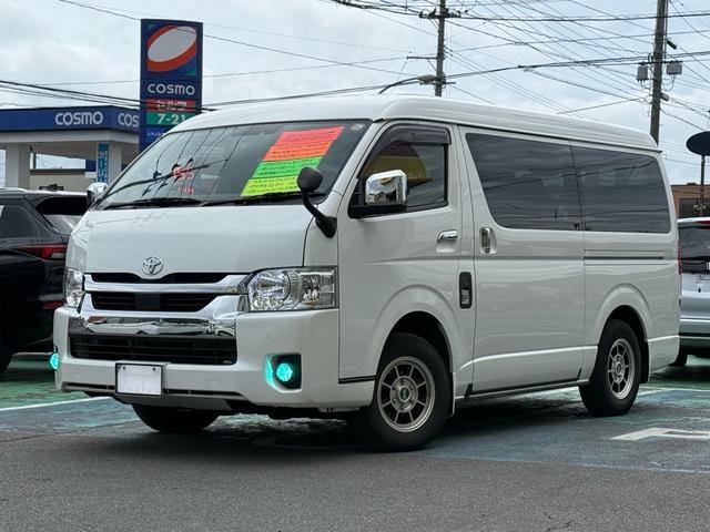 Toyota HIACE WAGON 2022 — фото автомобиля 1