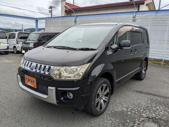 Mitsubishi DELICA D:5 2016 — фото автомобиля 1