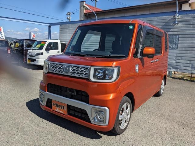 Daihatsu WAKE 2015 — фото автомобиля