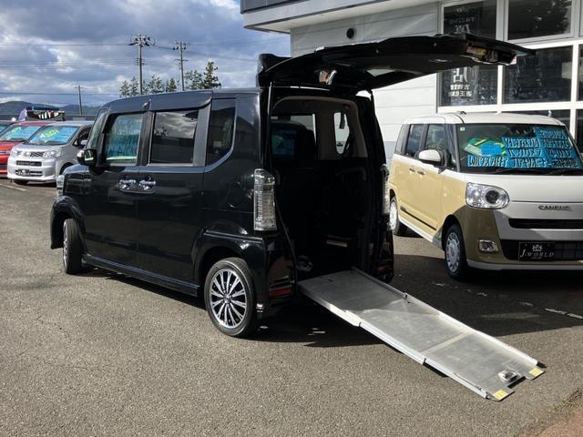 Honda N-BOX CUSTOM 2015 — фото автомобиля