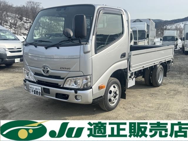 Toyota DYNA TRUCK 2025 — фото автомобиля