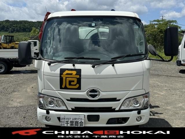 Hino DUTRO 2021 — фото автомобиля 1