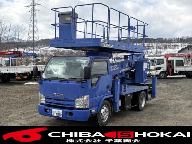 Isuzu ELF TRUCK 2013 — фото автомобиля