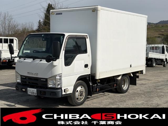 Isuzu ELF TRUCK 2013 — фото автомобиля 1