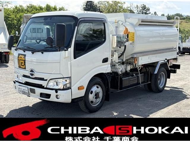 Hino DUTRO 2025 — фото автомобиля