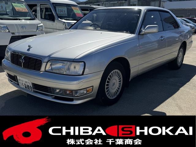 Nissan GLORIA 1997 — фото автомобиля 1