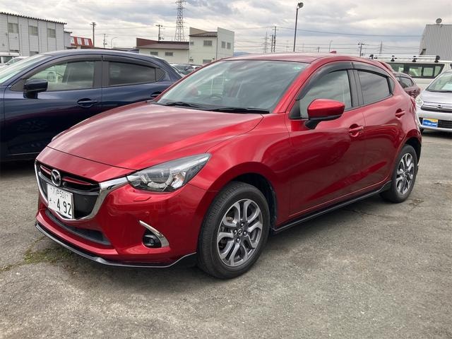 Mazda DEMIO 2019 — фото автомобиля 1