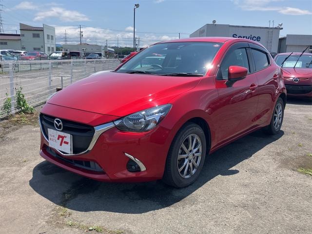 Mazda DEMIO 2017 — фото автомобиля 1