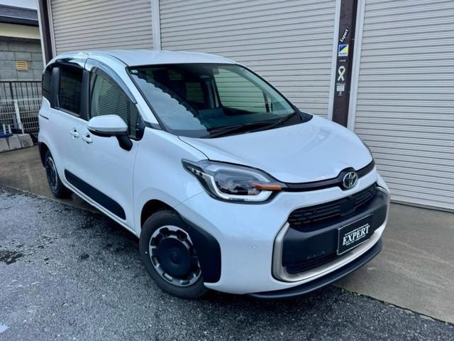 Toyota SIENTA 2025 — фото автомобиля 1