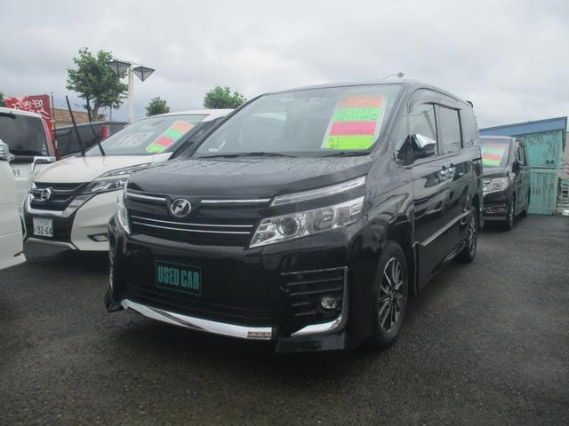 Toyota VOXY 2016 — фото автомобиля 1