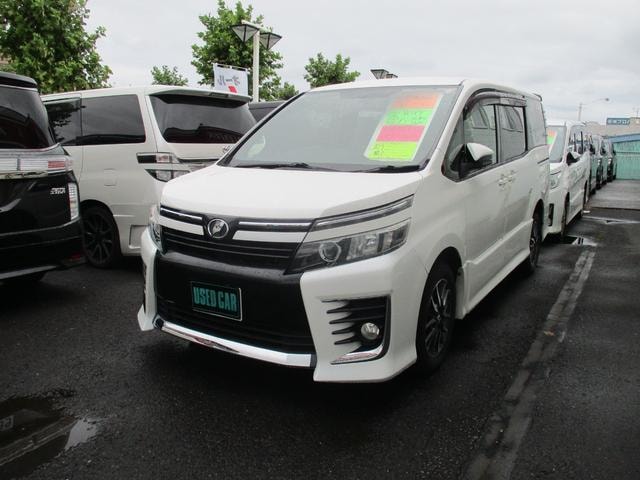 Toyota VOXY 2014 — фото автомобиля 1