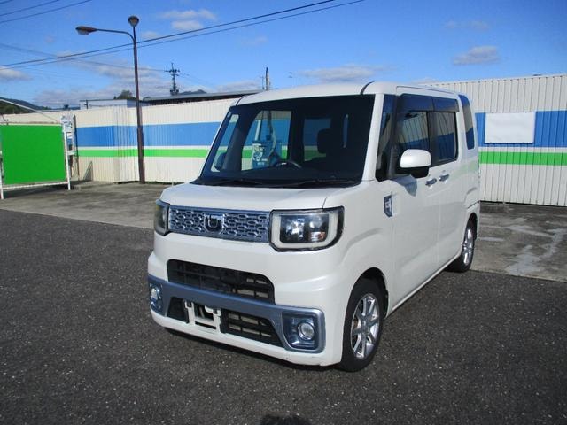 Daihatsu WAKE 2014 — фото автомобиля 1