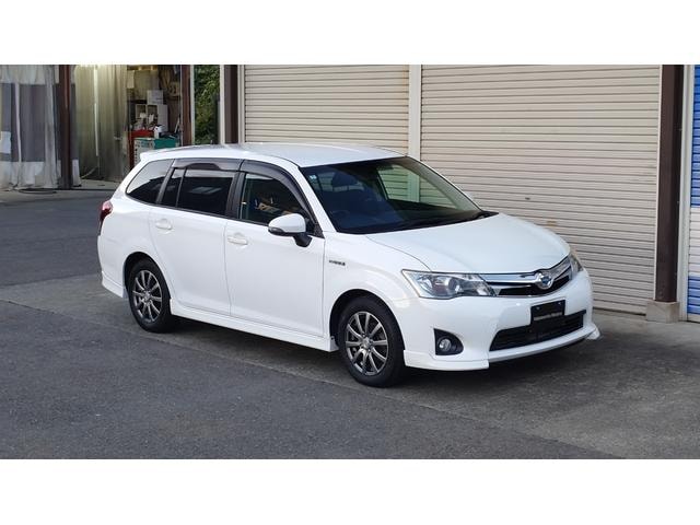 Toyota COROLLA FIELDER 2014 — фото автомобиля
