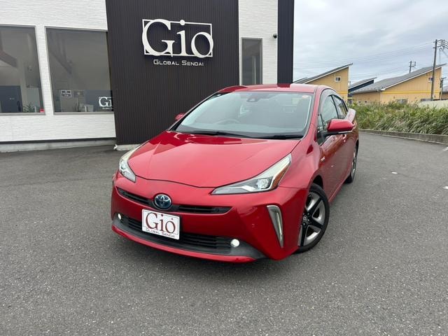 Toyota PRIUS 2019 — фото автомобиля 1