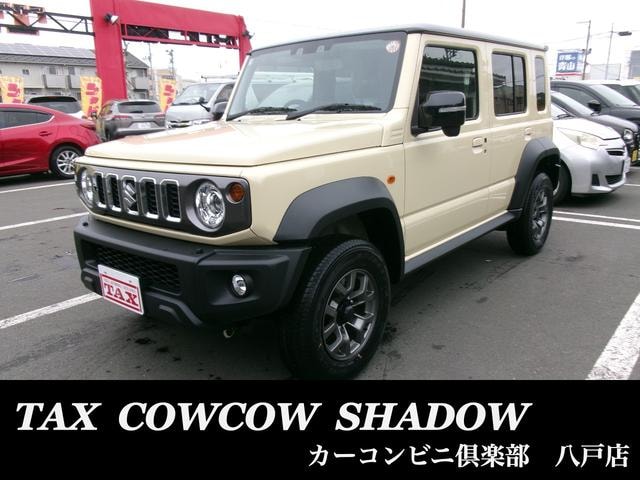 Suzuki JIMNY NOMADE 2025 — фото автомобиля