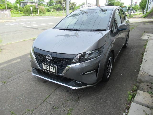 Nissan NOTE 2022 — фото автомобиля 1