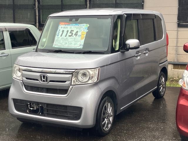 Honda N-BOX 2018 — фото автомобиля 1