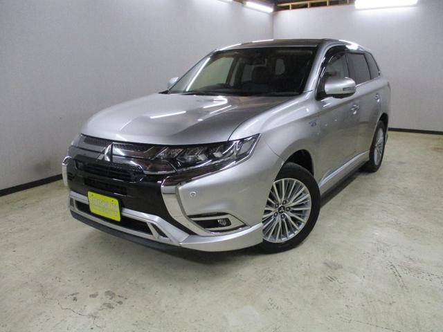Mitsubishi OUTLANDER PHEV 2018 — фото автомобиля 1