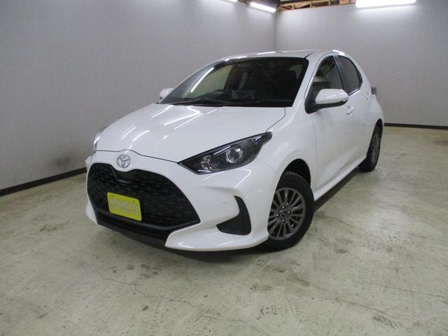 Toyota YARIS 2024 — фото автомобиля