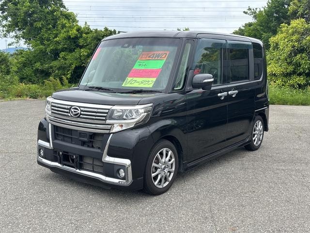 Daihatsu TANTO 2016 — фото автомобиля