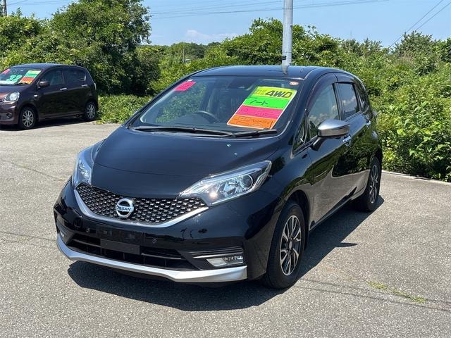 Nissan NOTE 2017 — фото автомобиля 1
