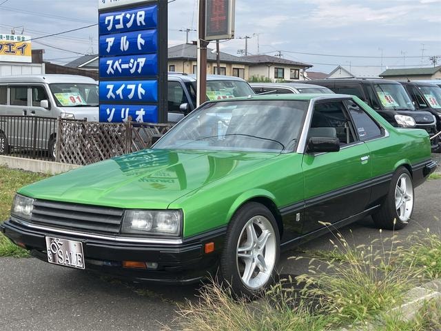 Nissan SKYLINE 1983 — фото автомобиля 1