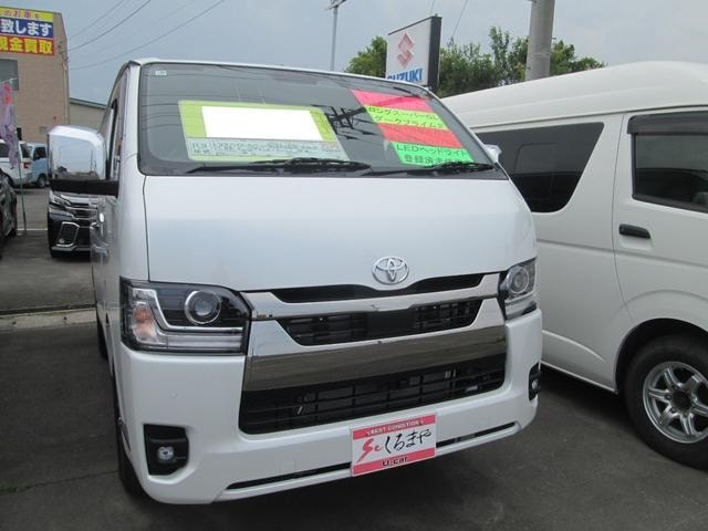 Toyota HIACE VAN 2026 — фото автомобиля 1