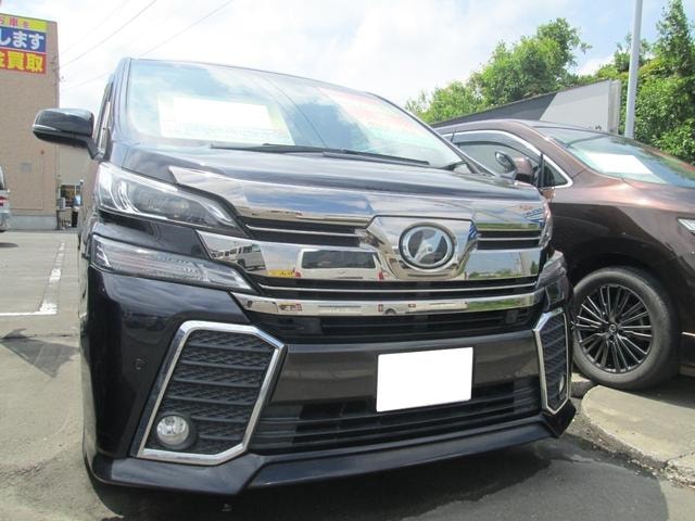 Toyota VELLFIRE 2017 — фото автомобиля 1