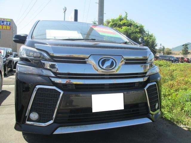 Toyota VELLFIRE 2015 — фото автомобиля 1