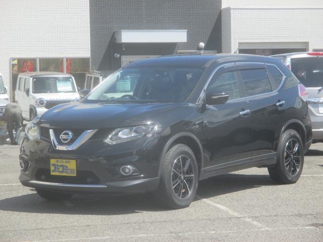 Nissan X-TRAIL 2014 — фото автомобиля 1