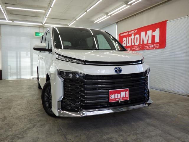 Toyota VOXY 2025 — фото автомобиля 1